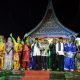 Gonjong Limo Bandung Angkat Cerita Saribanilai Dalam Penampilan Sendratasik