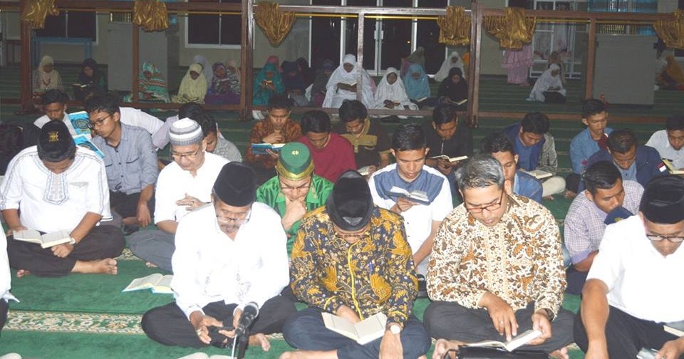 Jamah Masjid Raya Al-Azhar UNP Teleconference bersama Menristekdikti