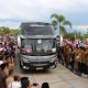 Bupati Irfendi Arbi Bersama Ribuan Keluarga Lepas Keberangkatan Calon Jemaah Haji Kabupaten Limapuluh Kota