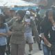 Diduga Mesum, 4 Pasang Muda-mudi Digaruk Satpol PP di Pantai Air Manis Padang