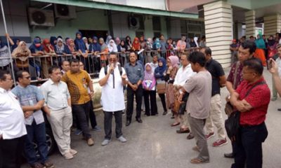 Dituduh Teroris, Dokter dan Pegawai RSUD Parit Malintang Padang Pariaman Demo