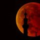 Fenomena Langka Gerhana Bulan Total Dini Hari Nanti Terlama dalam 100 Tahun ke Depan