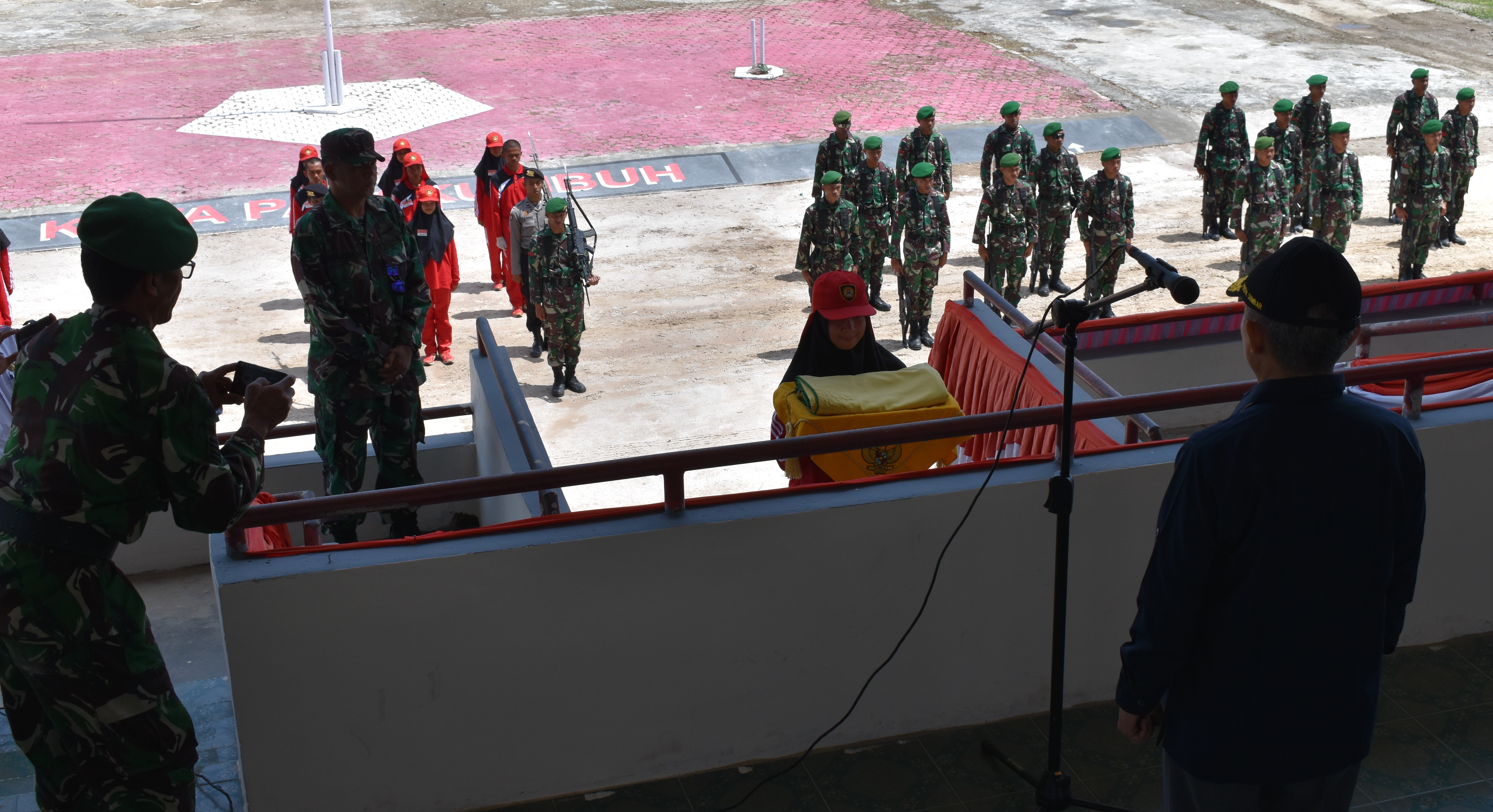 Pasukan Pengibar Dan Penurunan Bendera Pada HUT RI Ke 73 Di Kota Payakumbuh Siap