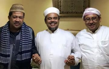 Fahri Hamzah dan Fadli Zon Ngobrol 5 Jam Hingga Subuh dengan Habib Rizieq di Makkah