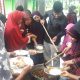 Bupati Dan Wakil Bupati Agam Gelar Makan Siang Bersama Jamaah Masjid Agung Nurul Falah