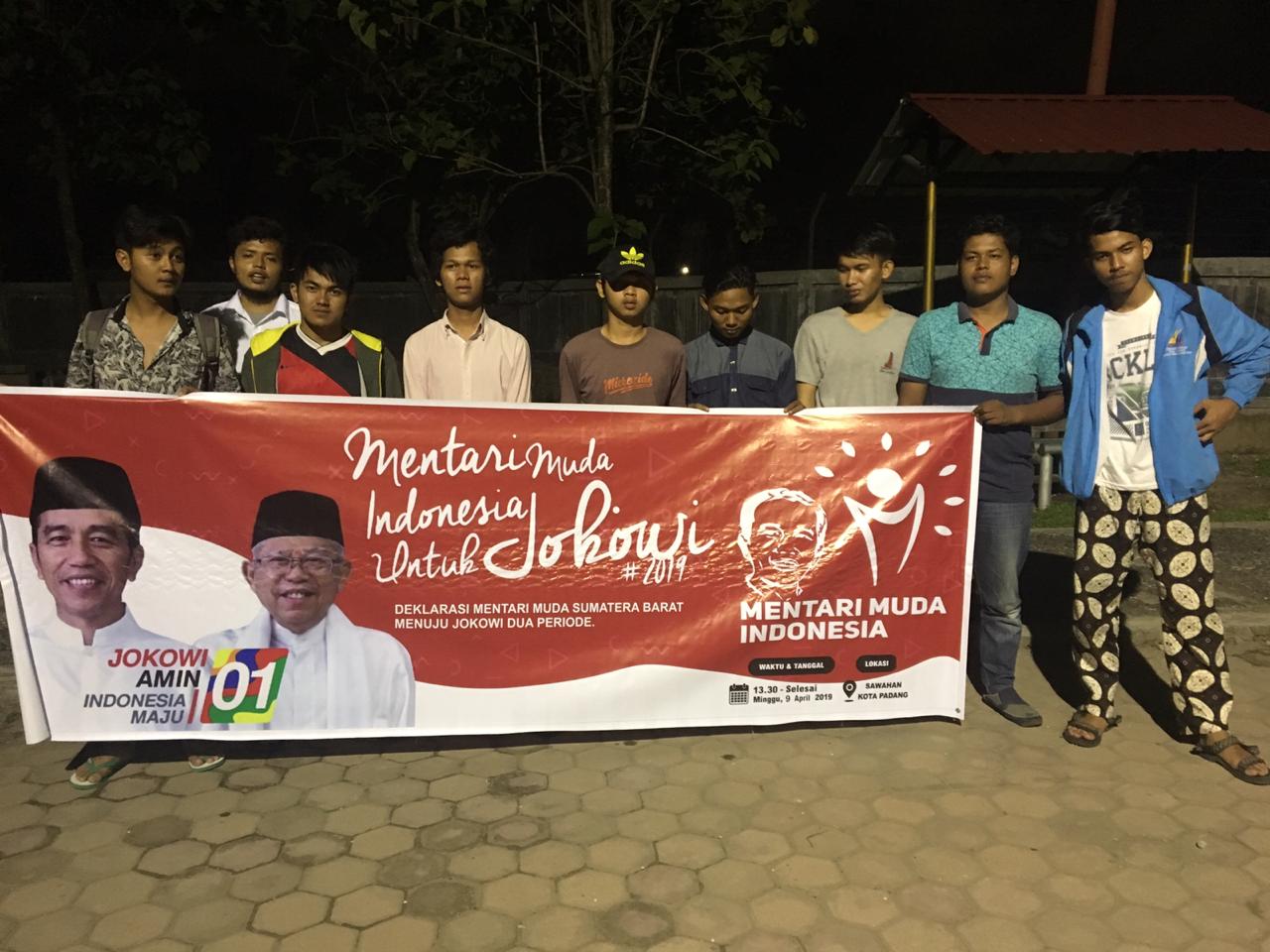Mentari Muda Indonesia Deklarasi Dukungan Jokowi Di Bukittinggi