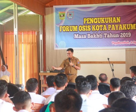 Pengurus Forum OSIS Sekota Payakumbuh Dilantik