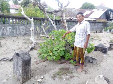 Di Komplek Pemakaman Syekh Burhanuddin Ternyata Ada Makam Demang Belanda