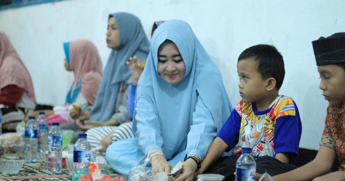 Lisda Hendrajoni Manfaatkan Ramadhan Perkuat Silaturrahmi dengan Masyarakat Pessel