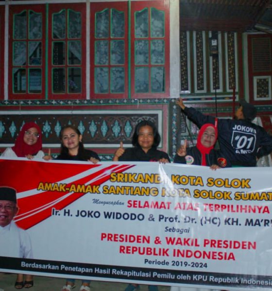 Mak – Mak Santiang Kota Solok Ucapkan Selamat Untuk Jokowi – MA