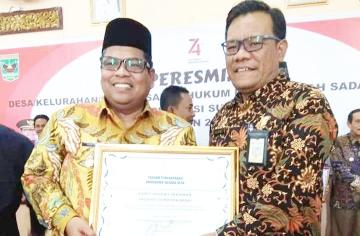 Padang Pariaman Raih Penghargaan Anubhawa Sasana Desa Dari Menteri Hukum dan HAM RI