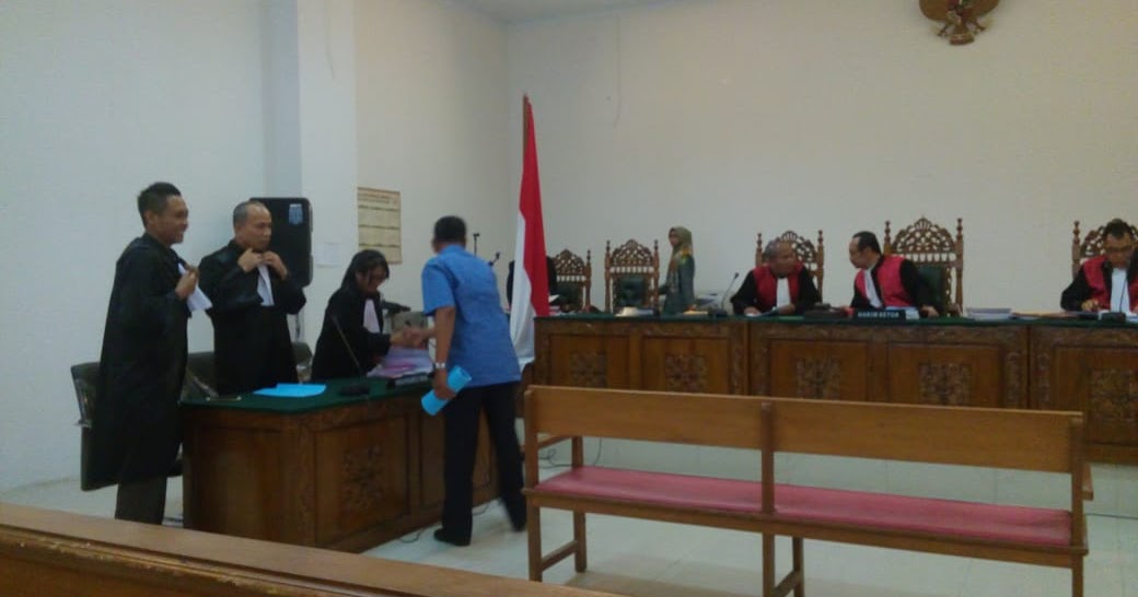PH Rusma Yul Anwar Minta Hakim Batalkan Dakwaan Kliennya