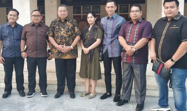 Bertemu SBY, Rizki dan Fikiri Bulatkan Tekad Maju Jadi  Calon Bupati