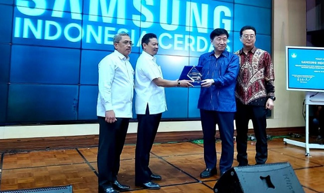 Samsung Luncurkan Program "Samsung Indonesia Cerdas"