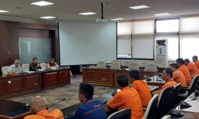 Puluhan karyawan PT POS Padang minta pemerintah ganti direksi perusahaan