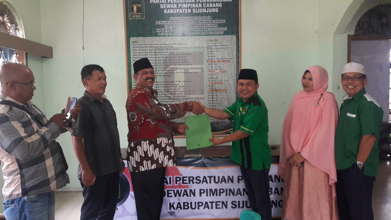 Maju Di Pilkada Sijunjung, H. Indra Gunalan Mendaftar Ke Partai Persatuan Pembangunan