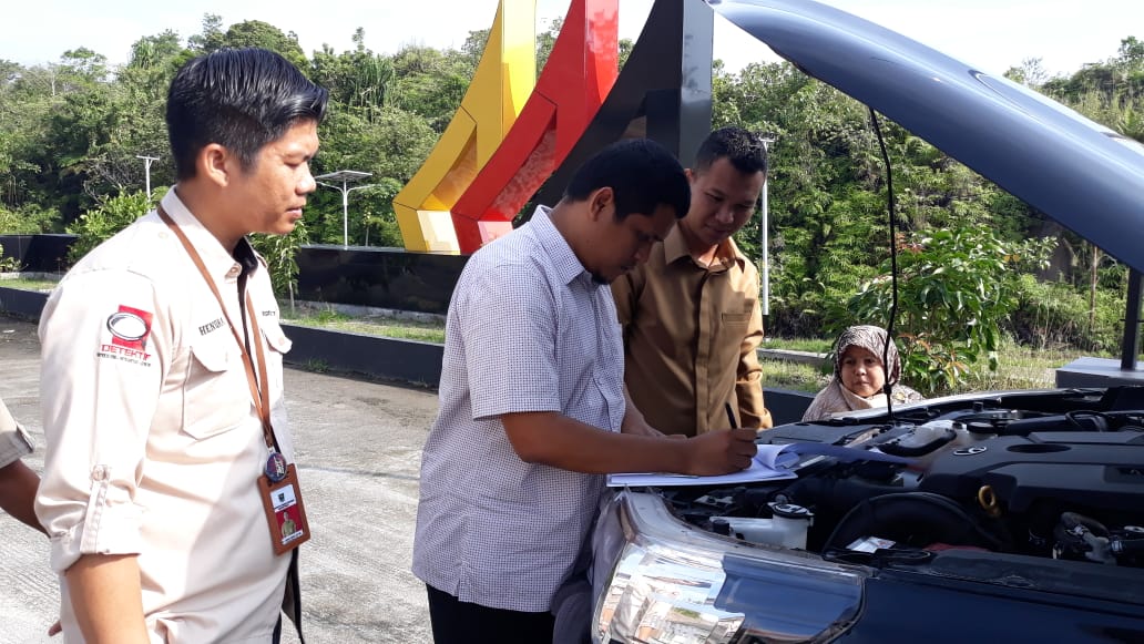 BPK Perwakilan Sumbar Lakukan Cek Fisik Kendaraan Dinas Di Pemkab Padang Pariaman