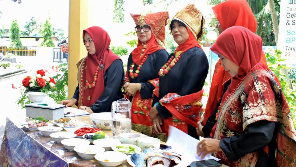 BPNB Sumbar Angkat Pangek Sumpu di Festival Kuliner Tradisional 2020 Tanjungpinang – Beritasumbar.com