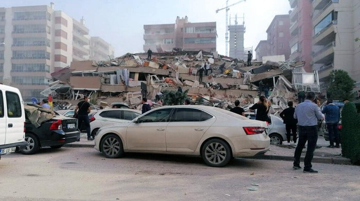 Gempa Magnitudo 7 Guncang Turki, BMKG Analisa Gempa Tektonik – Beritasumbar.com