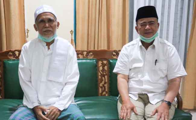 Kunjungi Yayasan Syaikh Asrul Bakar di Padang, Nasrul Abit Didoakan