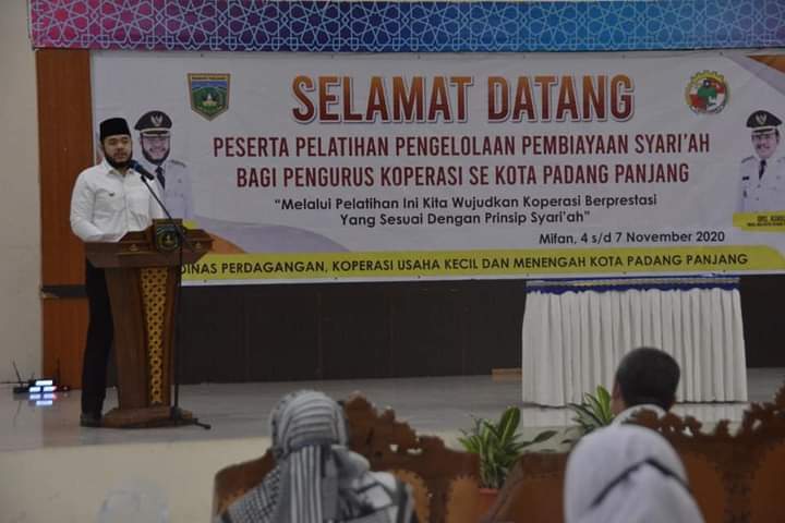 Padang Panjang Latih Koperasi Mengelola Pembiayaan Berbasis Syariah – Beritasumbar.com