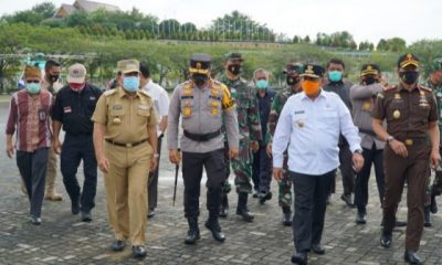 Datang Pakai Helikopter, Kapolda Riau Pantau Langsung Pencoblosan di Rohul