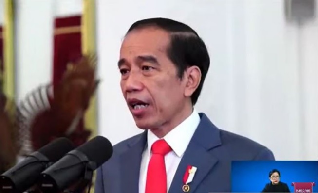 Jokowi Umumkan Enam Menteri Baru Kabinet Indonesia Maju, Risma dan Sandi Uno Termasuk