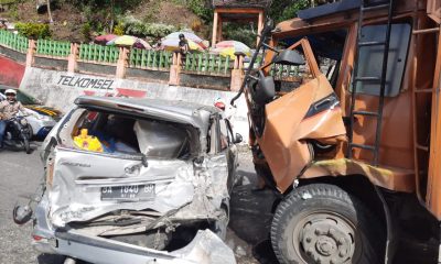 Kecelakaan Beruntun Terjadi Di Lembah Anai – Beritasumbar.com