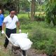 Erwin Yunaz Pimpin Goro Pengamanan Tebing Di Tepian Batang Lamposi – Beritasumbar.com