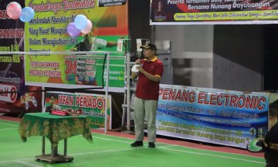Ketua DPRD Kota Payakumbuh Hamdi Agus Buka Open Turnamen Bulu Tangkis U-90 PB Kamsen di NDB – Beritasumbar.com