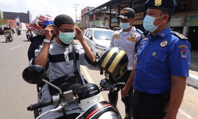 HUT Damkar Di Kota Payakumbuh, Diwarnai Aksi Bagi-bagi Masker – Beritasumbar.com