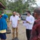 Dampingi Allex Saputra Direktur Grand Azizi Residence, Camat Padang Panjang Timur Pastikan Paket Sembako Kejut Sudah Tepat SasaranD