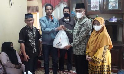 Program Kesos DPD PKS Bukittinggi Bagikan Ratusan Paket Sembako – Beritasumbar.com