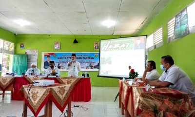 Kakankemenag Padang Panjang Narasumber Lokakarya di MAN 1 Padang Panjang – Beritasumbar.com