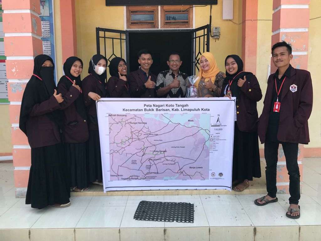 Mahasiswa KKN UIN Dan UNP Buatkan Peta Wilayah Administrasi Nagari Koto Tangah – Beritasumbar.com